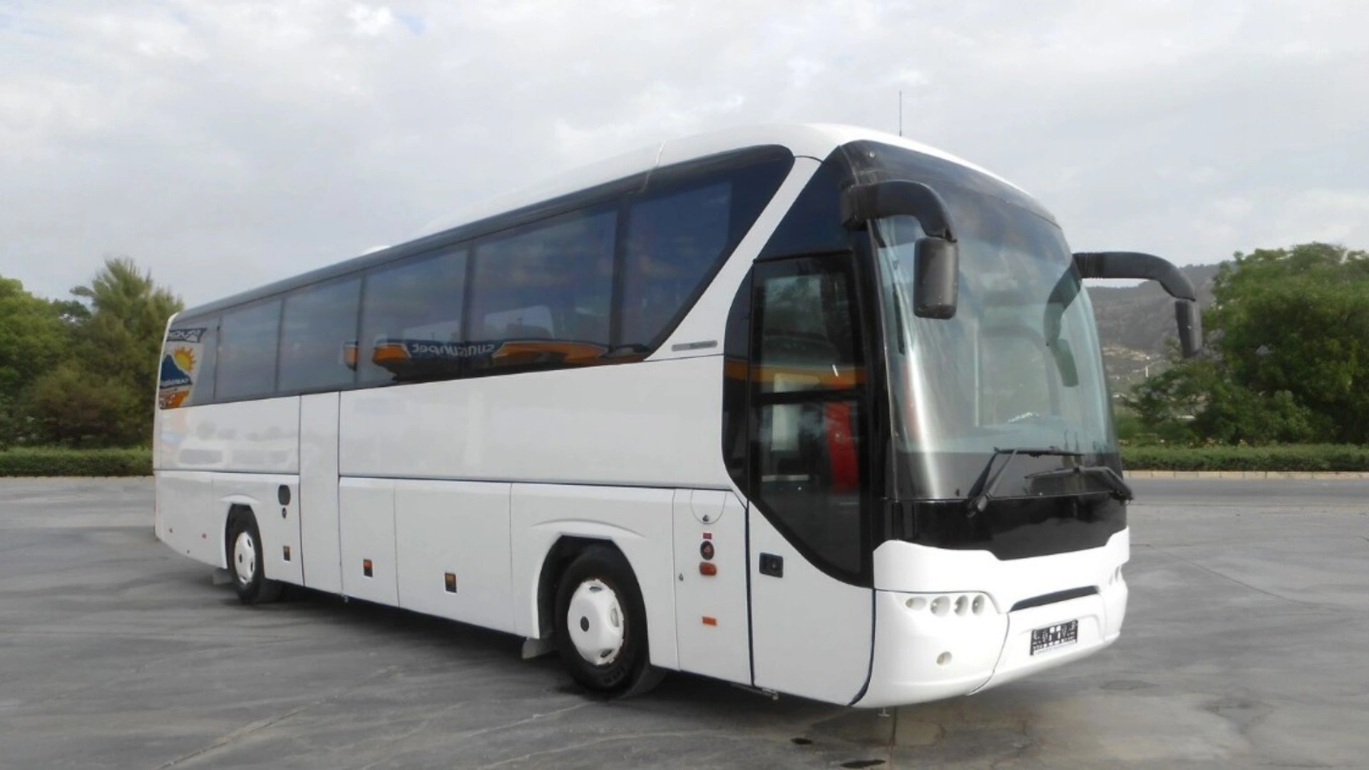Neoplan N1116 Cityliner rent